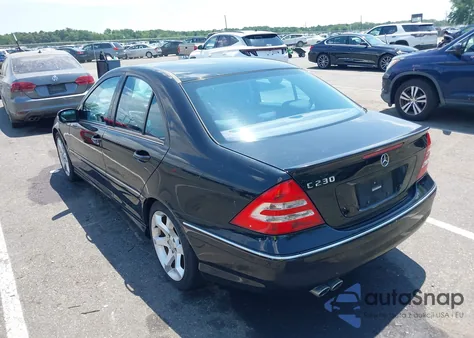 2007 Mercedes-Benz C 230 Sport из США, поврежденный, VIN WDBRF52H57F920444